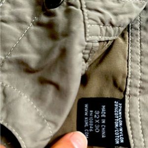 Kuhl brand men’s zip off pants size 32/30